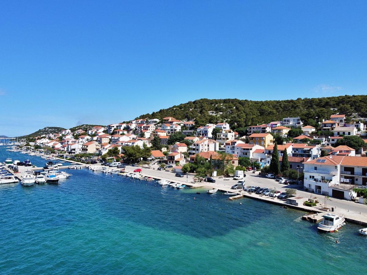 Holiday Home Stefan - Imu100 By Interhome Tisno Esterno foto